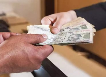 pyramid schemes: Direct selling cos banned from promoting pyramid schemes