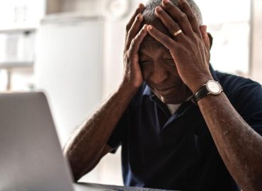 5 tips to help seniors avoid scams this holiday season |