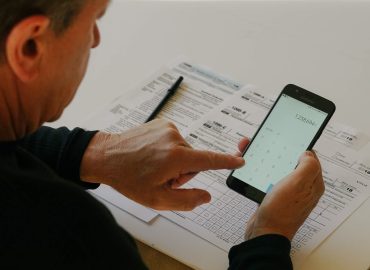 5 ways to protect yourself from tax scams