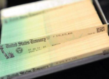 IRS checks: what does tax refund 30 mean?