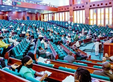 Reps propose 10-year jail for Ponzi scheme operators