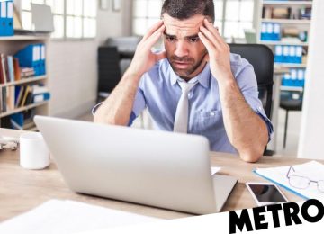 Clicking a scam link this Christmas ‘could cost you your life savings’