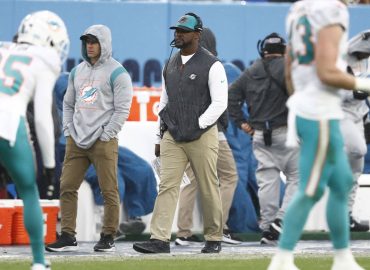 Miami Dolphins spent years rebuilding the mediocre team they tore down | Dave Hyde