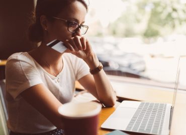 Here are 5 ways to avoid credit card fraud this holiday season
