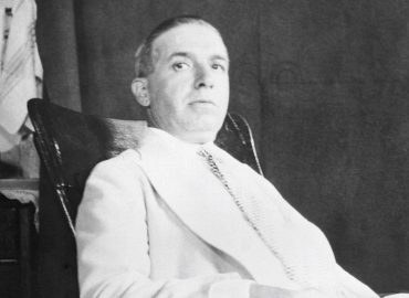 He Gave the Ponzi Scheme Its Name, and Swindled Boston Out of Millions