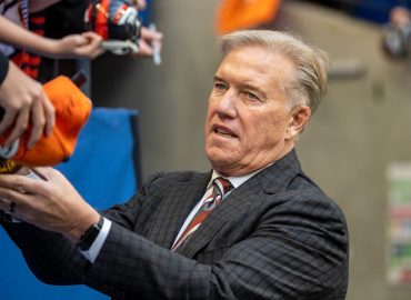 In 1998 John Elway Rejected An Offer To Own 20% Of The Denver Broncos For A Pittance… That’s About To Be A Billion-Dollar Blunder