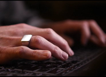 FBI warns of new scam targeting people with children