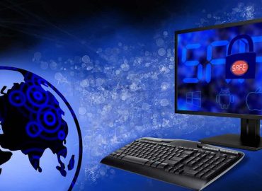 16 Ways to Stay Safe While Online Shopping