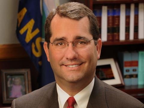 Consumer Alert: AG Derek Schmidt Urges Kansans to be Wary of Scams During Tax Season