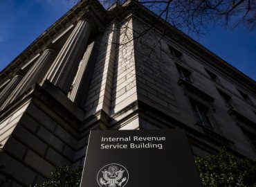 IRS delays tax refunds, stimulus checks amid identity fraud suspicion