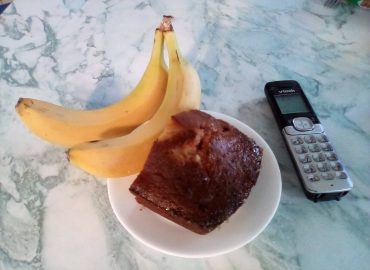 Columnist Walt Humphries talks phone scams and banana bread