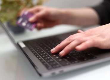 Lloyds Bank issues scam warning as reports of advance fee loan fraud increase more than 90% this year