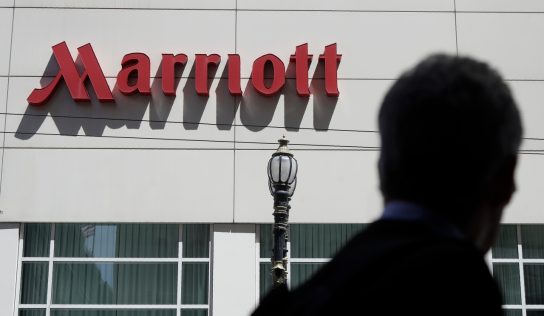 Marriott Hotel data breach and summer romance scams with Professor Fraud | WGN Radio 720