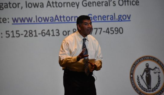 Iowa Fraud Fighters visit Meskwaki | News, Sports, Jobs