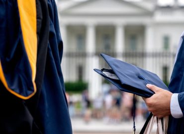 Student-Loan Relief Notices Have ‘Grammatical Errors,’ Look Like Scam: GAO