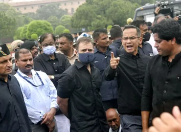 Cong leaders’ protests in black clothes its message against Ram temple construction: Amit Shah