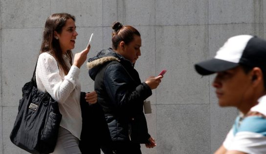 Mexico’s scam loan apps ensnare young workers as enforcers