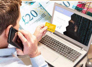 Scam warning as fraudsters seek to use economic crisis and Christmas to target Britons | UK | News