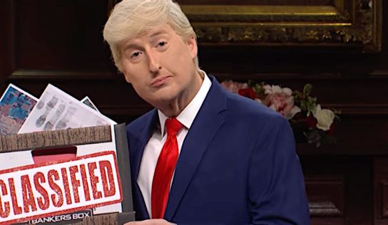 James Austin Johnson Mocks Trump’s Major ‘Scam’ Announcement On ‘SNL’