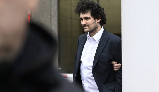 Bankman-Fried Donations to Face Democrats’ Internal Investigation – Rolling Stone