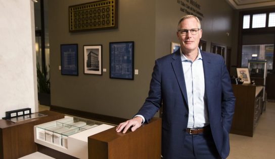 New MidWestOne CEO Chip Reeves says bank will open Cedar Rapids office in 2023